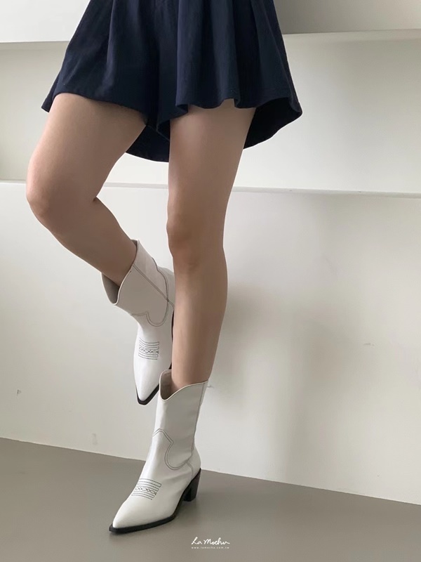 刺繡尖頭西部靴(偏小半號)